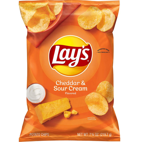 Lay’s,cheddar & sour cream